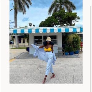 NWT H&M shirt jacket XS. Sold out